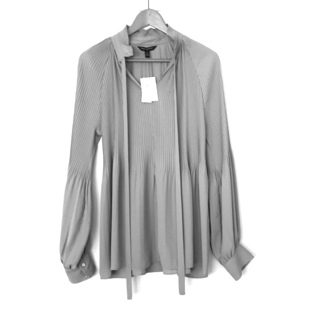 Gray flowy Banana Republic blouse